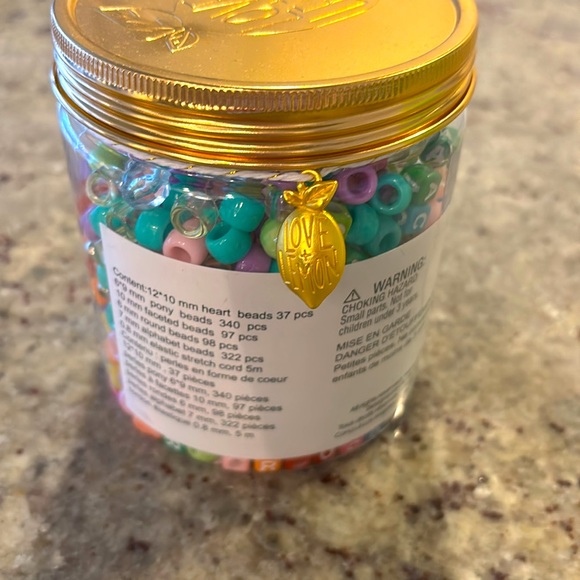 Friendship bracelet kit - Picture 2 of 2
